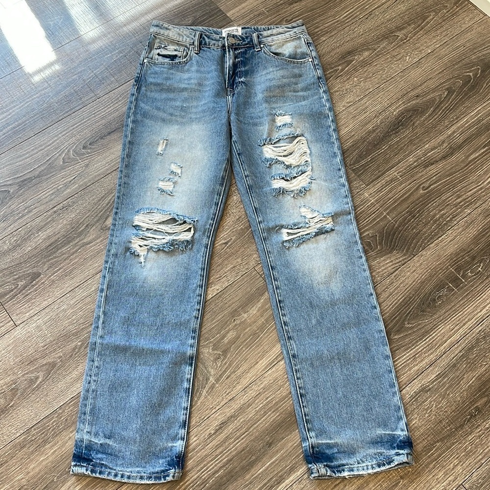 Ripped Jeans Size 7/27